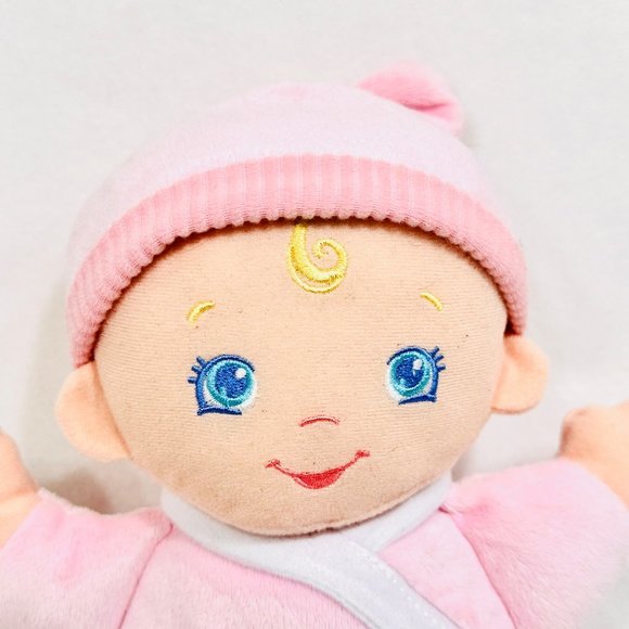 Fisher Price Hug & Giggle Plush/Stuffed Doll - Makes Sounds - Picture 2 of 7